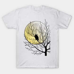 halloween owl in a tree T-Shirt